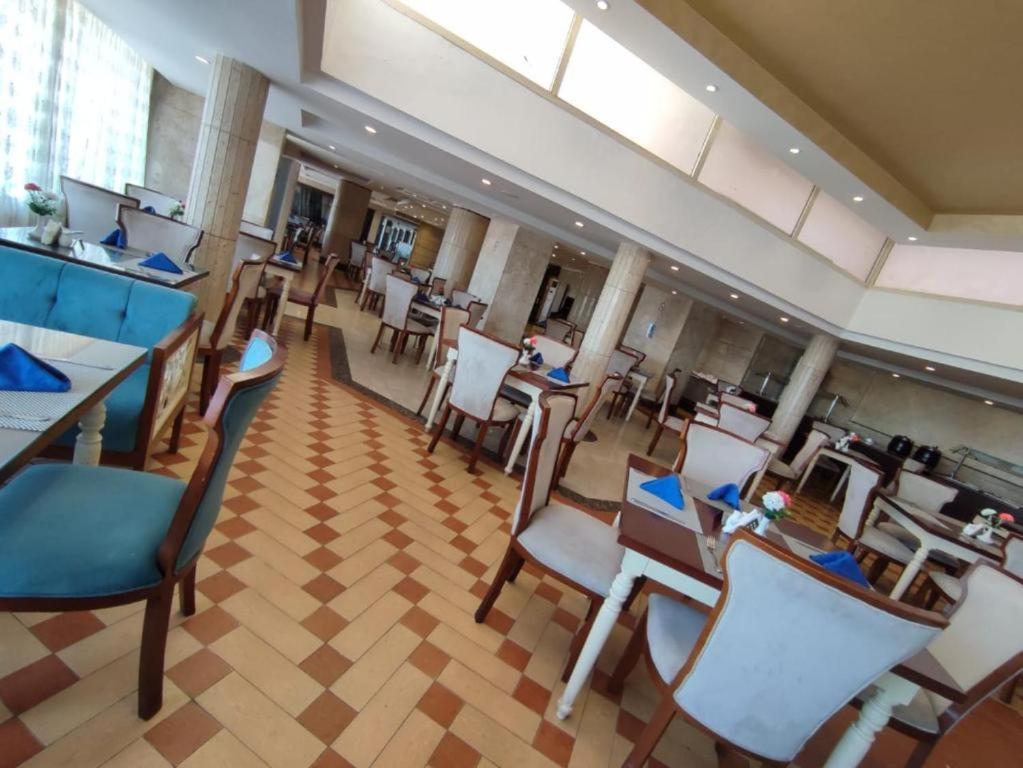 26Th Of July Apartments Alexandria Eksteriør billede